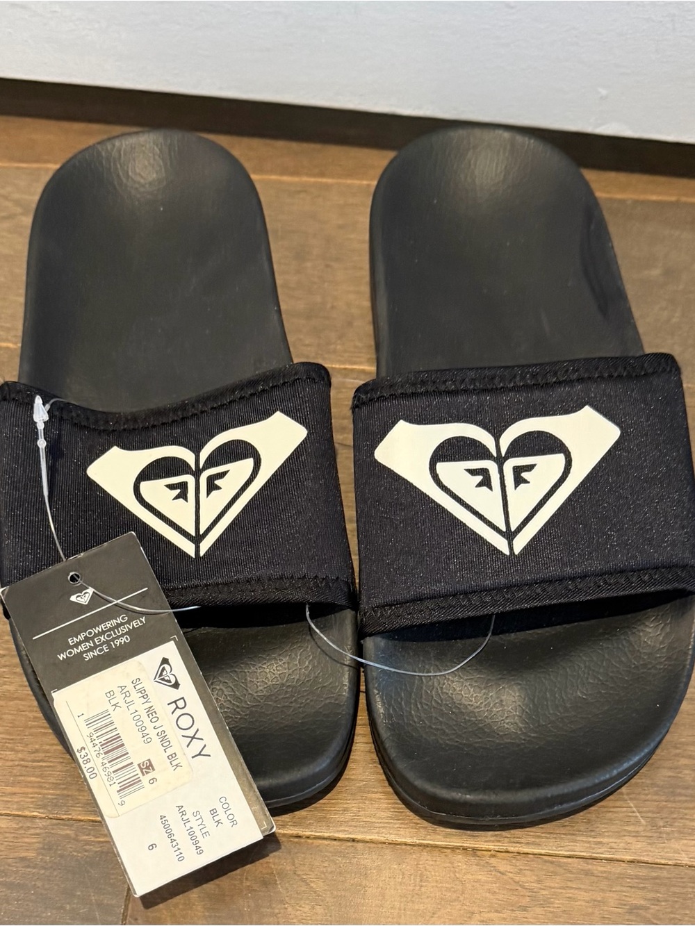 Roxy Women’s ' Black Slide Sandals with Logo Strap